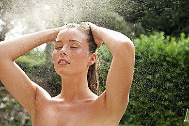 《崩坏：星穹铁道》阮•梅角色PV——「万物生」